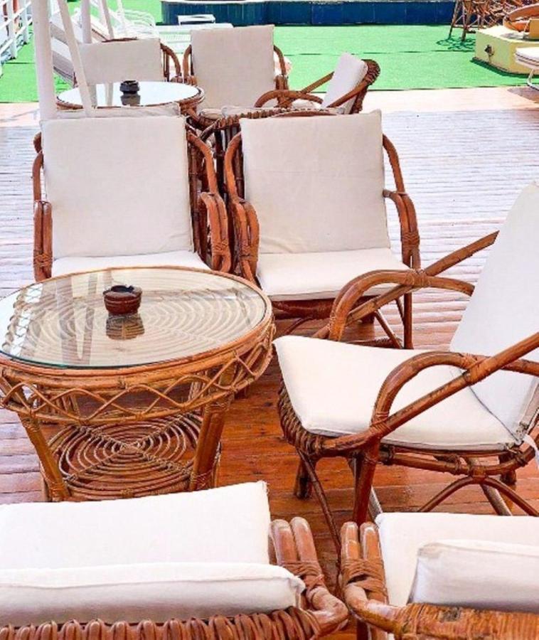 King Tut I Nile Cruise - Every Monday 4 Nights From Luxor - Every Friday 7 Nights From Aswan Kültér fotó
